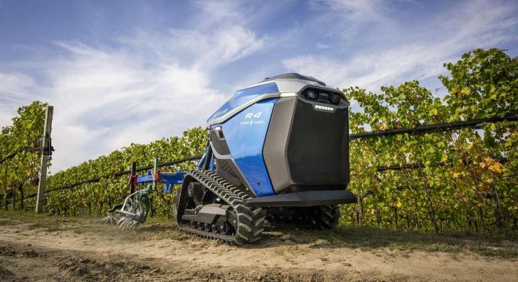A jövő a szőlőben és a gyümölcsösben: New Holland R4 Autonóm Robotok