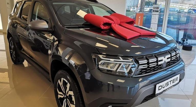 Rekordot döntött a Dacia