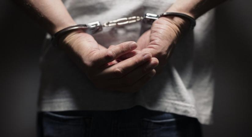 Szökött rabot talált az autójában egy ismert politikus felesége