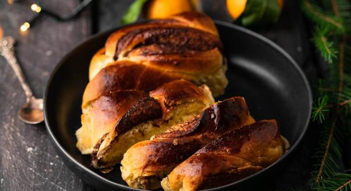 Ünnepi csokis-mandarinos babka: a foszlós, puha tészta is megér egy misét