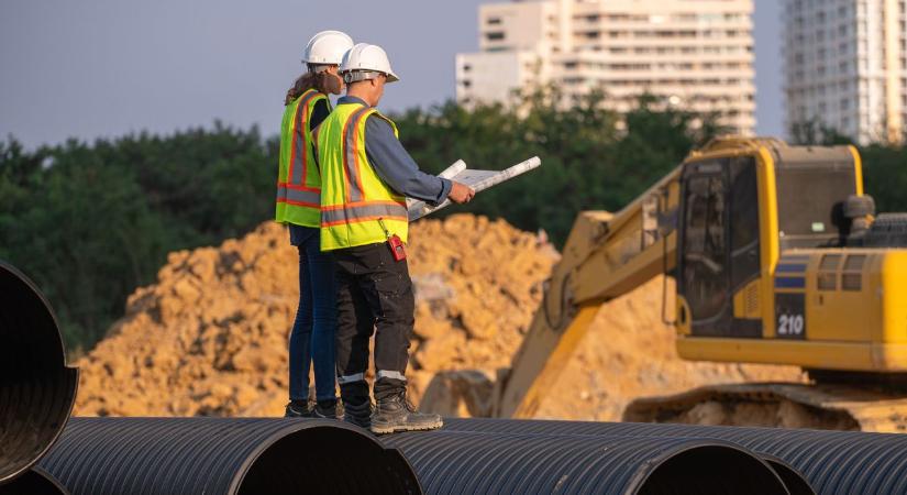 Van fény az alagút végén: a magyar építőipar életjelet adott magáról – meglepő adat érkezett az év végére