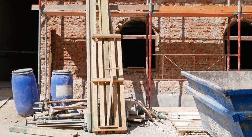 Hullámvasúton a magyar építőipar