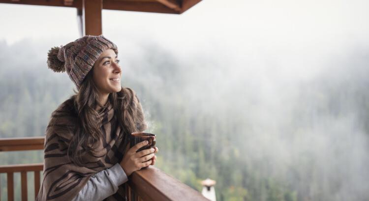 Ónos szitálást és zúzmara-lerakódást tapasztalhatunk ezekben a megyékben