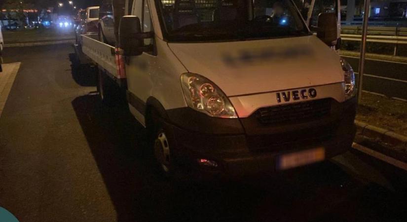 Lebukott az M7-esen: pénzt kínált a NAV-nak a fuvaros, miután kiderült a szabálytalanság