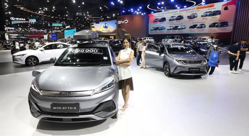 Kína és az EU újratárgyal: minimálár jöhet a kínai elektromos autókra