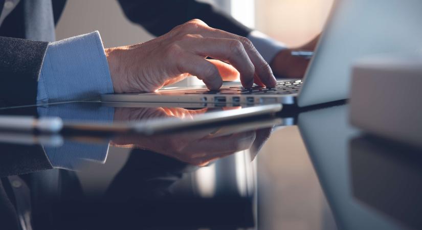 Beépített AI-ügynökök a kézzelfogható üzleti eredmények szolgálatában