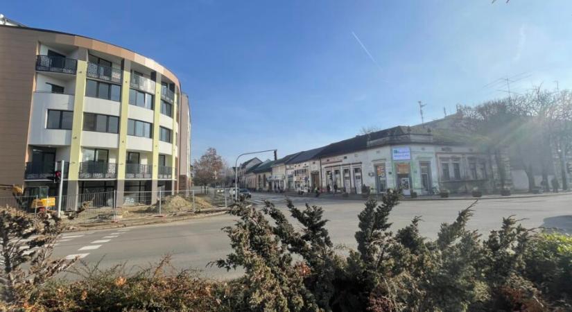 Megfizettetnék a parkolást Topolyán?