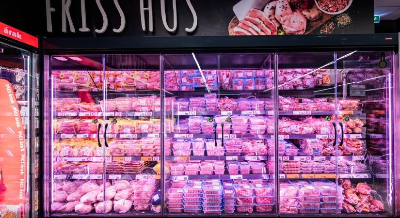 Kiderült, hogy mennyit költenek a magyarok a karácsonyi menüre