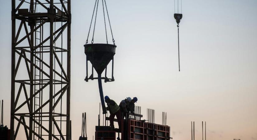 „Valami más, nagy hatású egyedi eseménynek az eredménye” – elkezdett életjeleket mutatni az építőipar