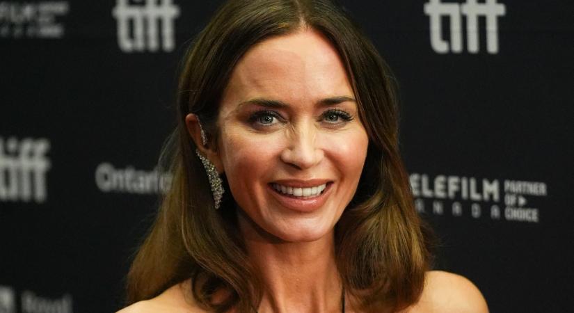 Emily Blunt a Népszavának: Nagyon traumatikus jelenet volt, próbáltunk magunkhoz térni, tequilát ittunk, hogy visszatérjünk a földre