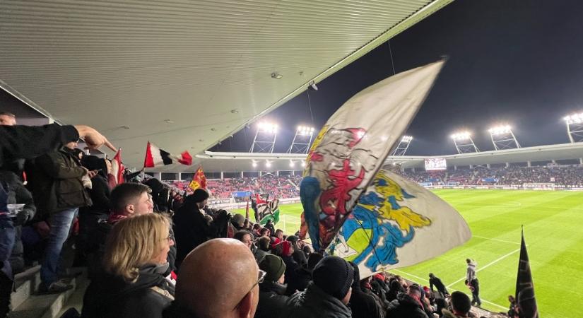 Szektorbezárással és pénzbüntetéssel sújtotta az MLSZ a Lokit