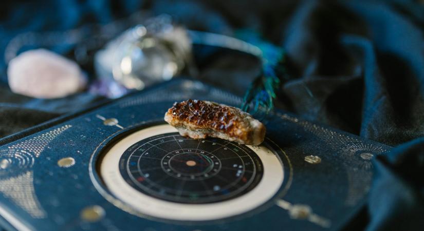 Ikrek 2026 éves horoszkóp – Az év, amikor végre önmagad vagy