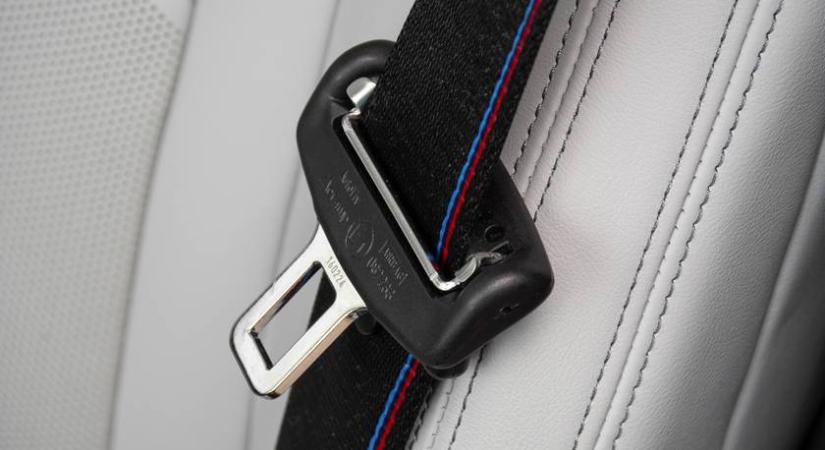 Ezekben a helyzetekben nem kötelező a biztonsági öv: íme a lista