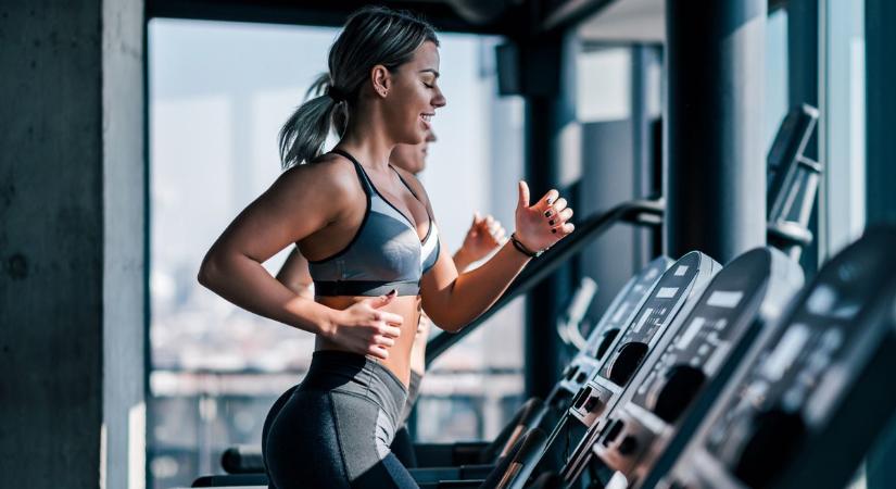 Nem folyik le, nem maszatolódik: a tökéletes edzős smink titkai