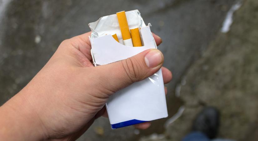 Óriási cigirazzia Magyarországon: nagyon megütheti a bokáját az, akinél ilyen terméket találnak