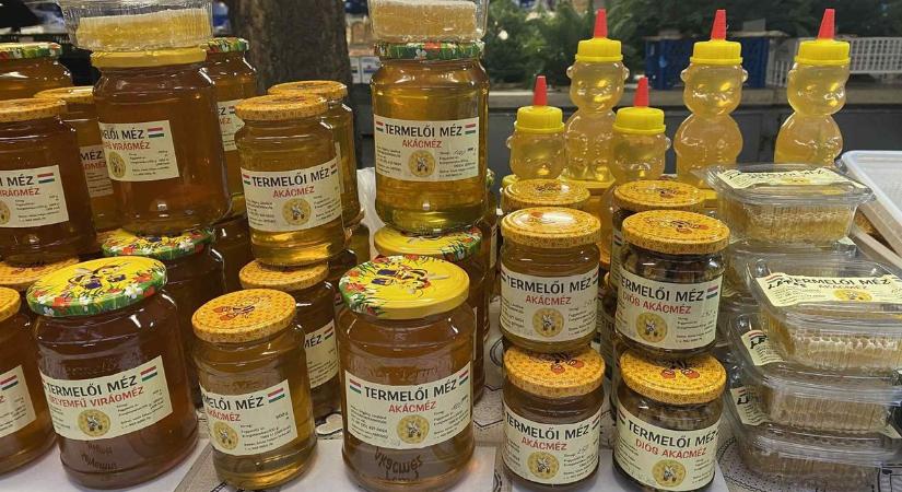 Megédesíti a napot – a dunaújvárosi piac legnépszerűbb finomsága (videóval, galériával)