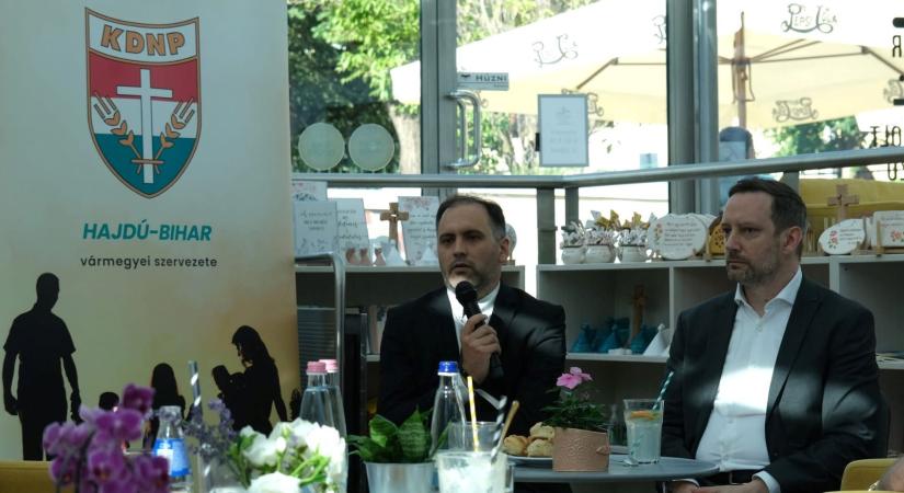 Debreciner: Végrehajtások a KDNP hajdú-bihari elnökével szemben