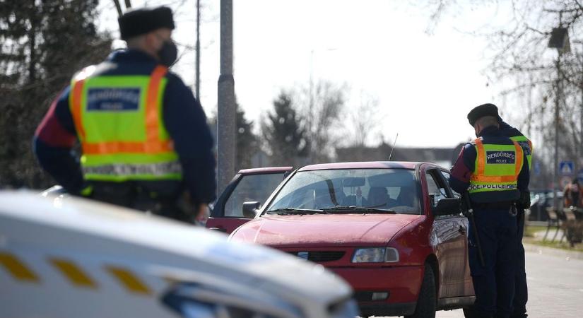 Megdöbbentő dolgot találtak egy férfi autójában: vádat emeltek ellene