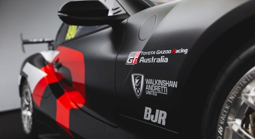 Félelmetesen erős búcsút kap a vad Toyota