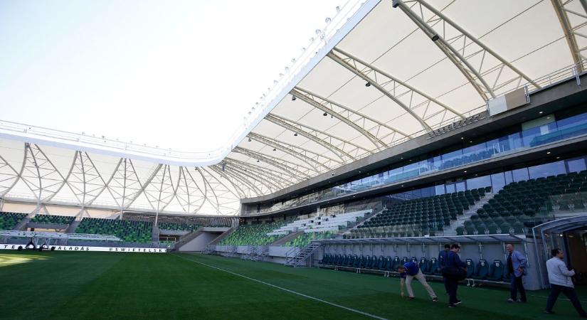 Bronzszobrot kaphat a Haladás-legenda