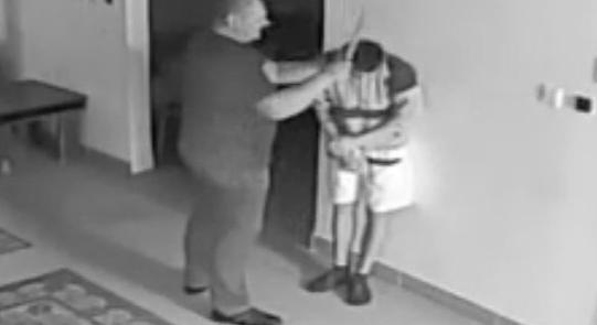 Újabb gyerekverésről készül felvételt hoz nyilvánosságra Juhász Péter