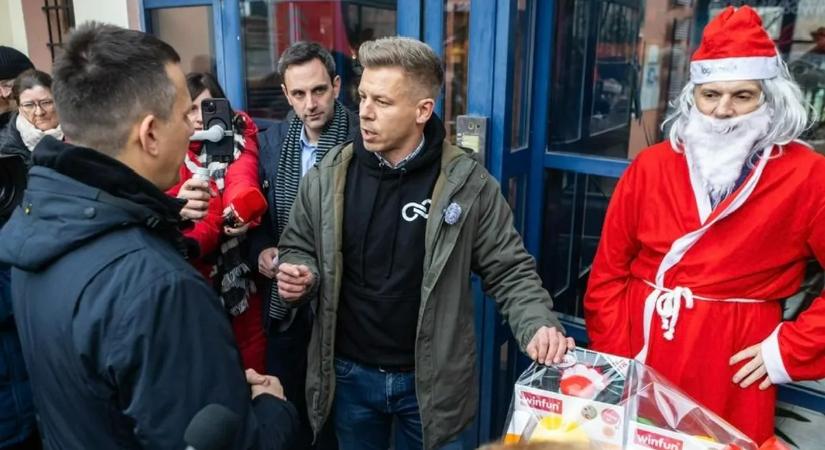 A Tisza Párt most épp adománygyűjtéssel akarja megbuktatni a kormányt