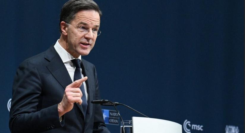 Szijjártó Péter: Rutte provokatív kijelentései nem segítik Trump békefolyamatát