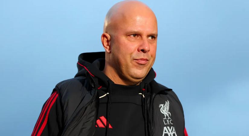 Arne Slot szerint egy beszélgetés dönthet Mohamed Szalah liverpooli sorsáról