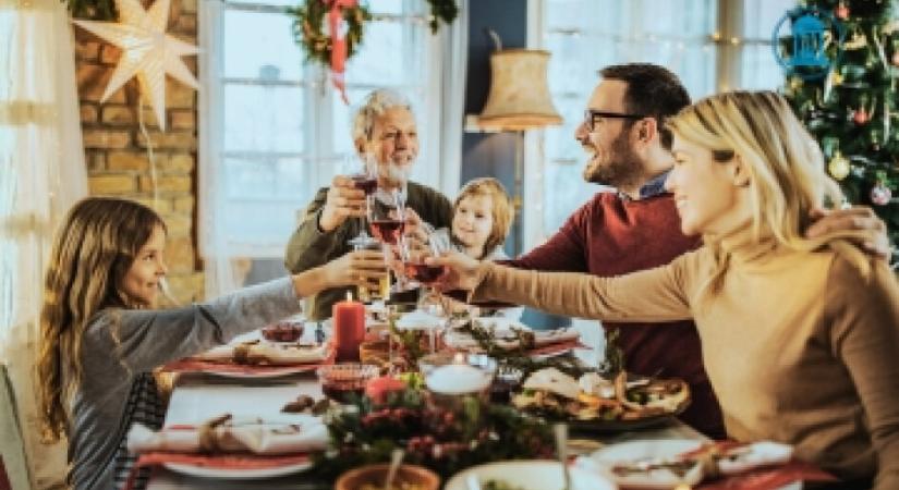 Közelednek az ünnepek – így éld túl a nagy lakomákat gyomorpanaszok nélkül!