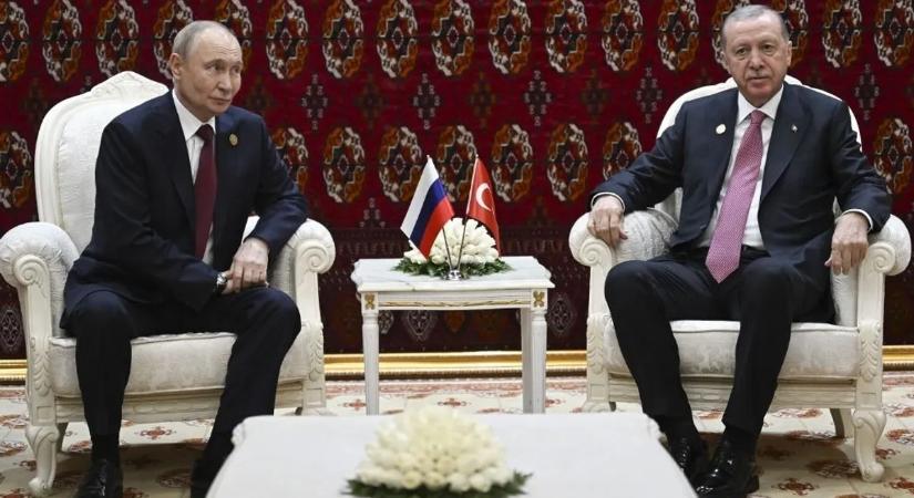 Sorsfordító lépések készülnek Ukrajna kapcsán – Putyin fontos vezetővel tárgyalt