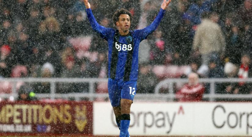 Félpályás emelést választottak a hónap góljának a Premier League-ben