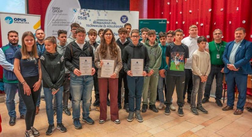 Ők lehetnek a jövő villanyszerelői