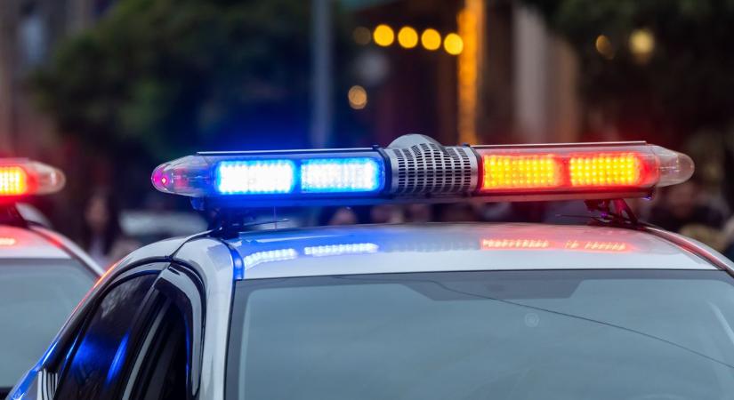 Két autó ütközött össze, forgalmi akadályra kell számítani