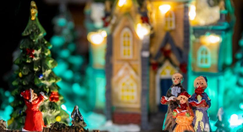 Kitárulnak a kapuk: adventi csodavilág a Majki Esterházy-kastélyban