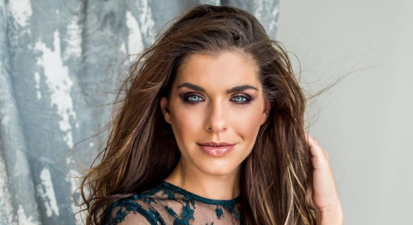 Dér Heni a karácsonyi szokásairól: „Már akkor elkezdek bőgni, amikor még csak csomagolom ki az ajándékot”