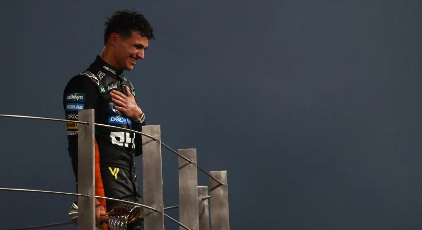 Lando Norris ma este Taskentben átveszi az F1-es világbajnoki trófeát