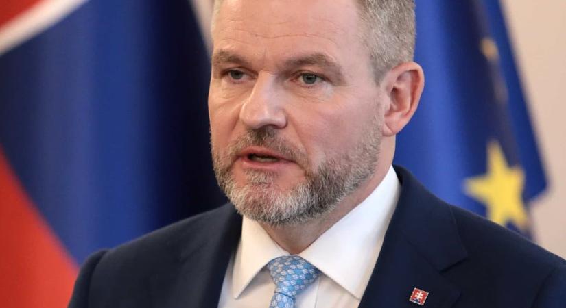 A vétó letörése után sem írja alá az államfő az ÚOO-ról szóló törvényt