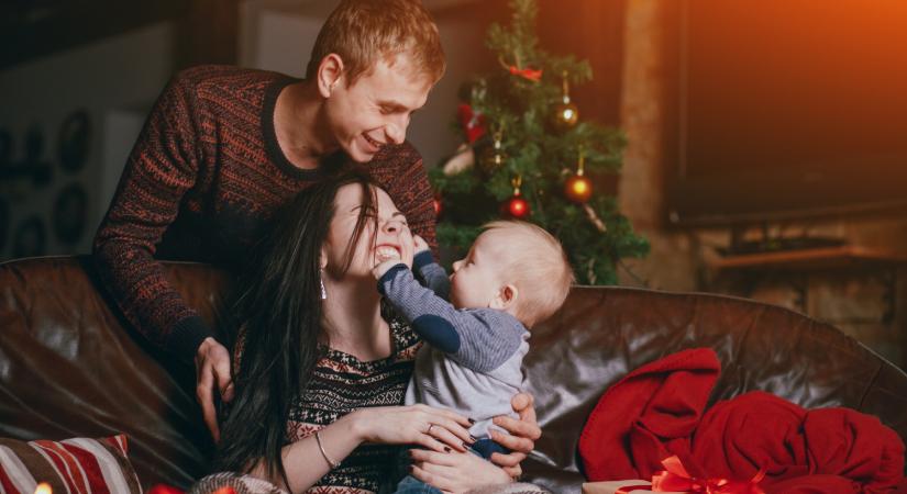 Karácsonykor ne a közösségi médiának, hanem a családodnak szenteld az időd!