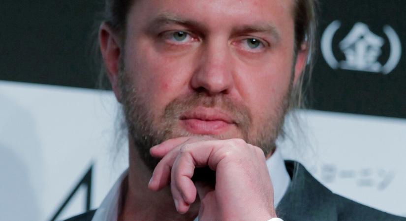 Akr 90 vet is kaphat a 47 Ronin rendezje, mert megkrostotta a Netflixet