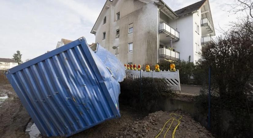 Óriási robbanás rázott meg egy német várost, több ház megsérült