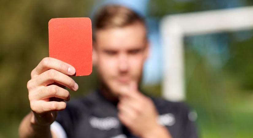 Végleges eltiltás és büntetőfeljelentés: botrány rázta meg a vármegyei futballt
