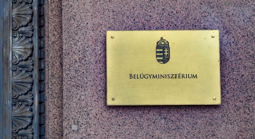 Gyermekvédelem – a BM reagált Magyar Péter lépésére