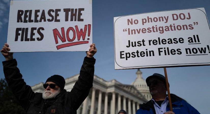 Epstein-ügy: újabb, Trumpot ábrázoló fotók kerültek nyilvánosságra