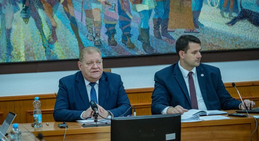 Fontos döntéseket hozott a hajdúszoboszlói önkormányzat