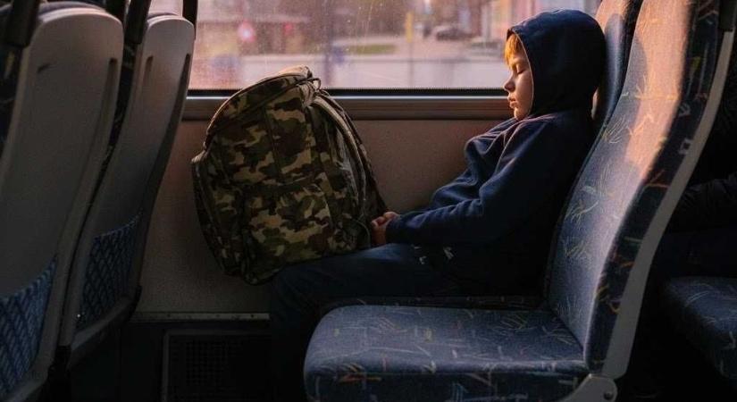 Eltévesztette a járatot a 13 éves zalai fiú, a rendőrség juttatta vissza a családjához