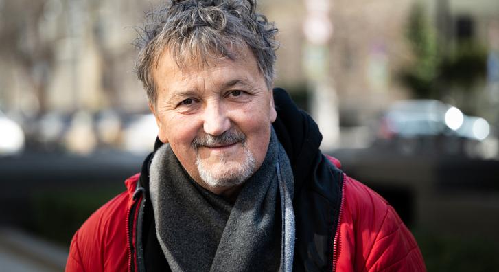 „Ma már azt mondom, hat gyerek is elfért volna” – Scherer Péter vallomása az apaságról