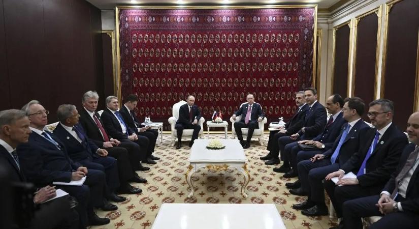 Elképesztő részletek derültek ki Putyin titokzatos tárgyalásáról – fordul a kocka?