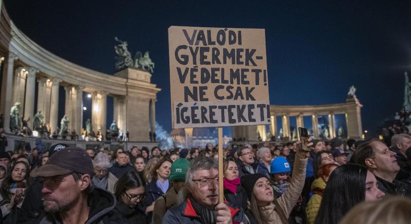 A Pintér féle-belügy szerint a gyermekvédelmi hatóságok teszik a dolgukat, kár, hogy a mostanáig eltitkolt jelentést a kutatók gyakorlatilag saját zsebből fizették
