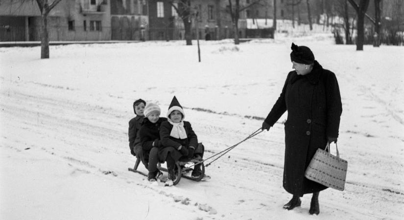 Elfeledett karácsonyok nyomában: hagyományok, édességek és fa alatti meglepetések
