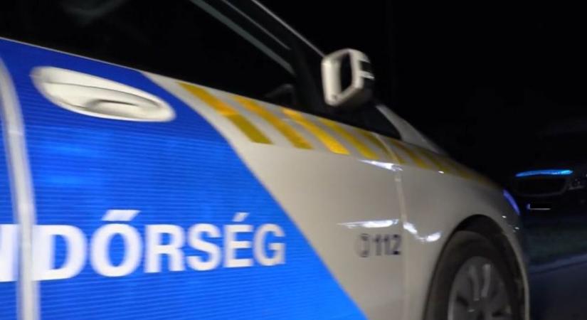 Durva baleset történt az M3-ason - feszítővágóval vágtak ki egy embert